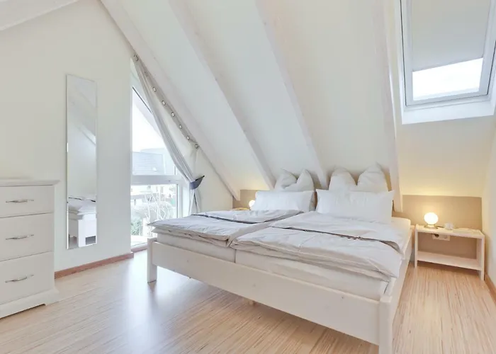 Tu HUs in Linde Eck
